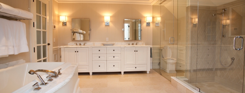 Bathroom - Beach Drive Victoria BC