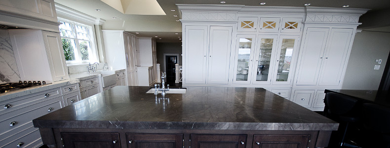 Kitchen - Beach Drive Victoria BC